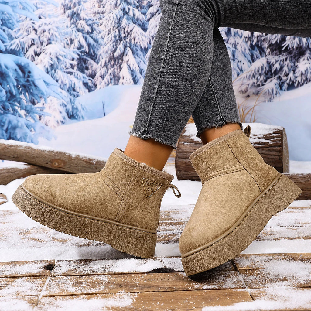 Women Ankle Boots 2025 New Warm Short Tube Bread Cotton Shoes Women Winter Thick Bottomed Lined Large Size Snow Boots Women Zpaxo