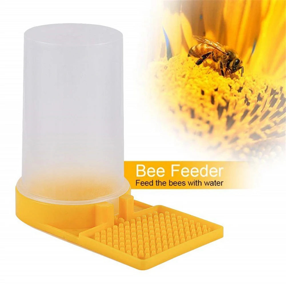 Plastic Beekeeping Water Dispenser Safe Lightweight for Beekeeper Honey Bee Nest Door Feeding Drinking Water Box Zpaxo