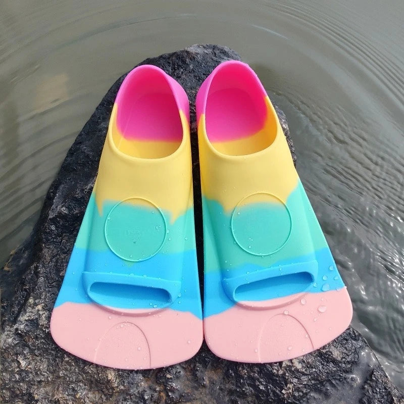 Swimming Fins Men's and Women's Freestyle Frog Silicone Short Fins Adult and Children's Professional Diving Training Frog Shoes Zpaxo Pastel Five Colors M