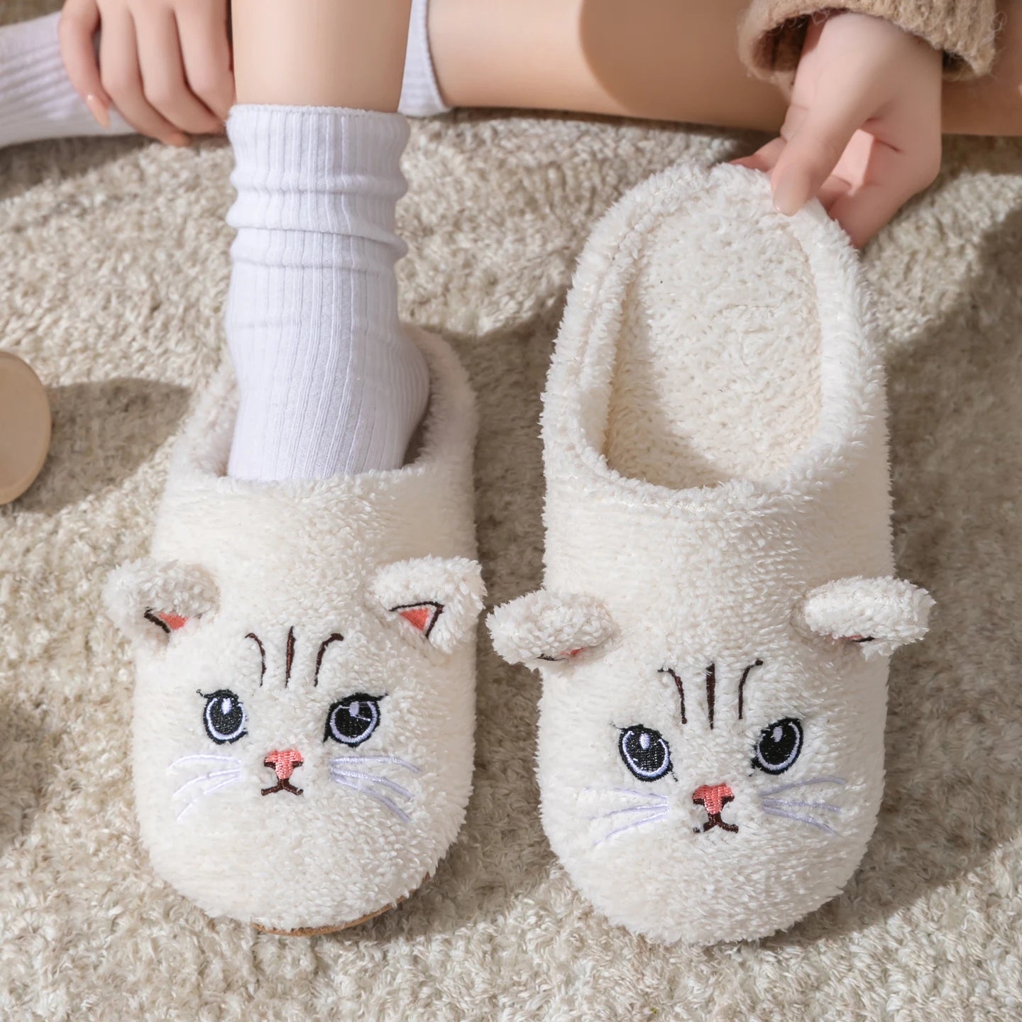 Women's House Slippers Cute Cartoon Plush Non-slip Indoor Bedroom