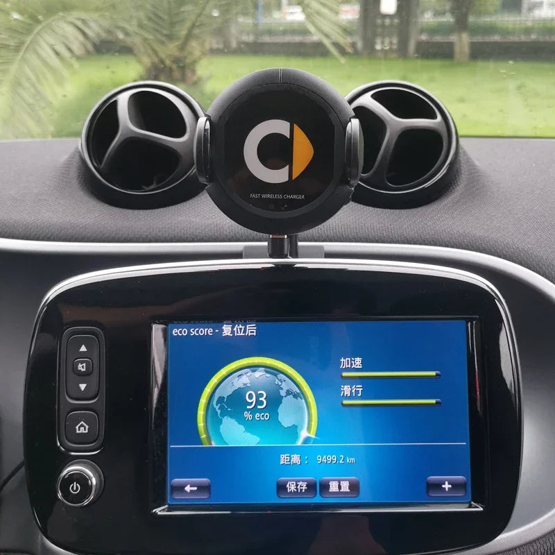 Auto-Clamping Qi Wireless Car Mount – Mercedes Smart 453 & 451