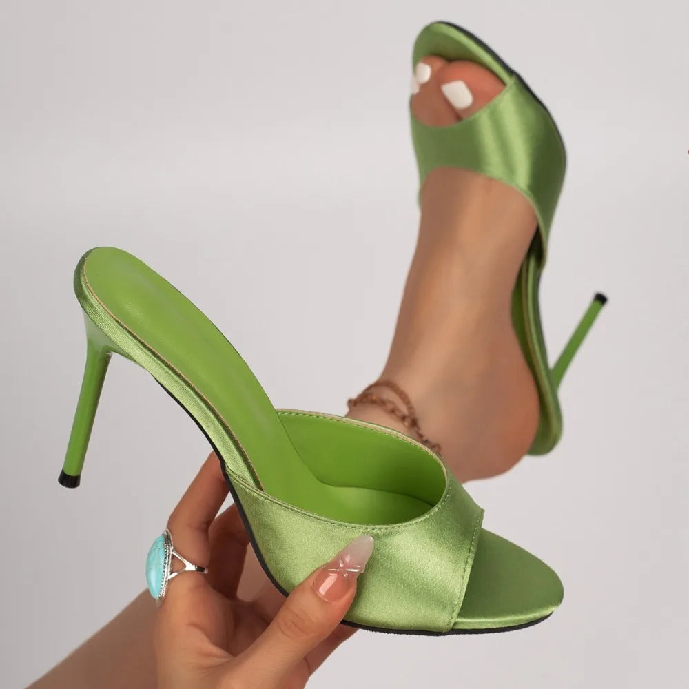 2026 Summer Women's Sandals Fashion Open Toe Comfortable Slides Dress