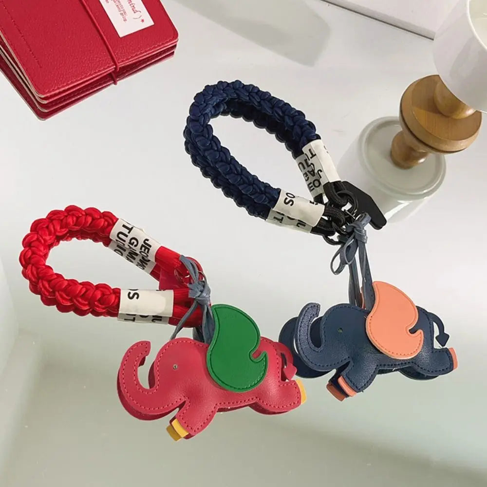 Cute PU Leather Elephant Keychain Flying Wings Animal Pendant Fashion Zpaxo