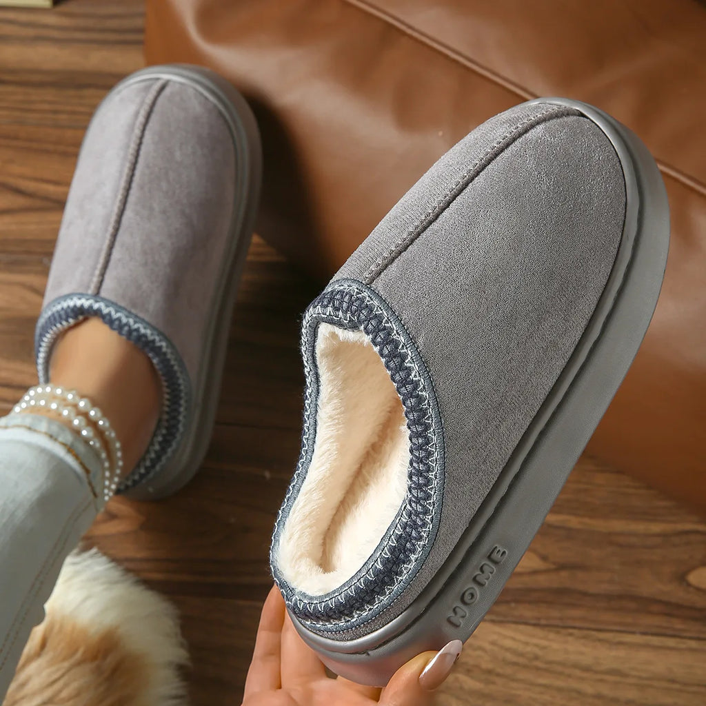 Cozy Fleece Slippers – Soft-Sole Indoor & Outdoor Home Shoes