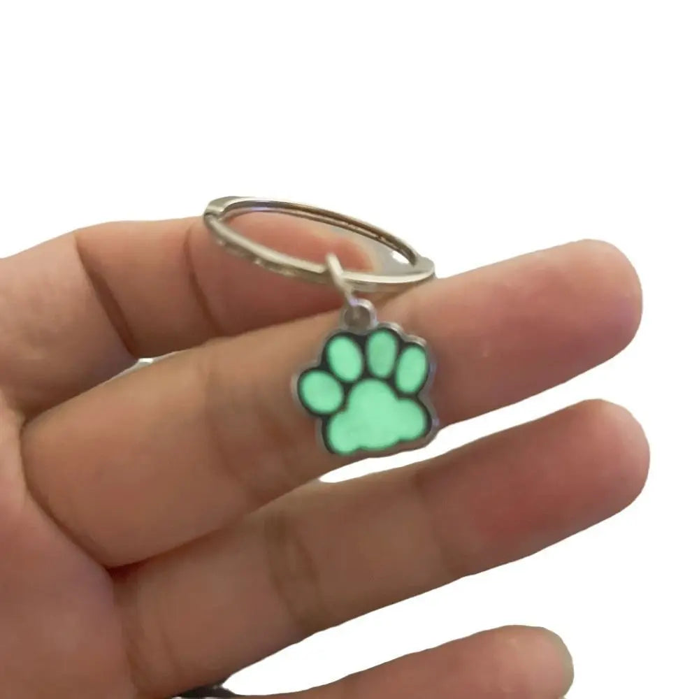 Fashion Glow in Dark Luminous Paw Keychain Bag Ornament Animal Footprints Cat Paw Keyring Alloy Cartoon Bag Pendant Zpaxo