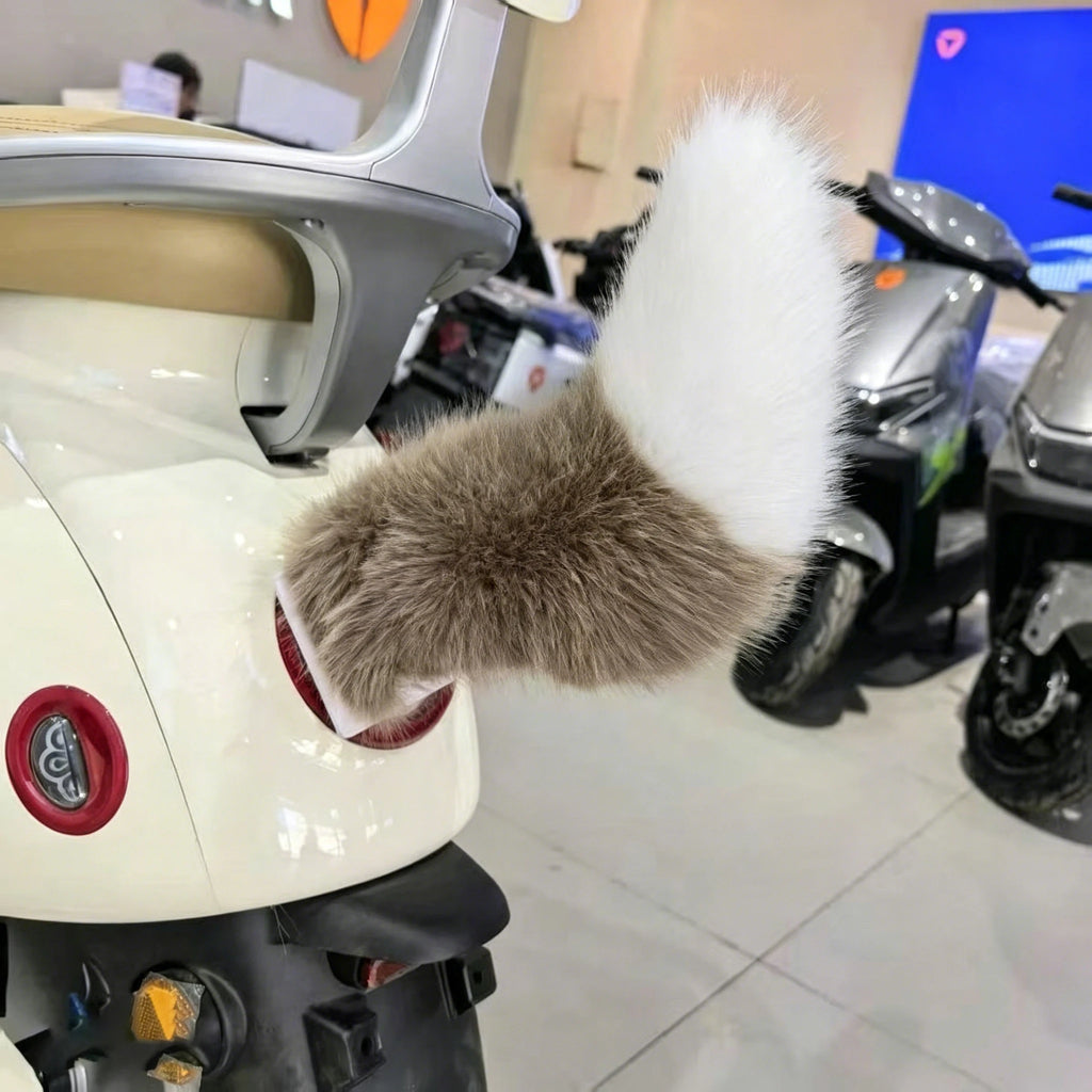 Sound-activated Dynamic Remote Control Beast Tail Electric Vehicle