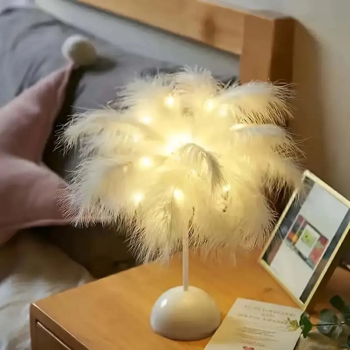 Feather Design LED Table Lamp Kids Battery-powered Portable Ideal Zpaxo
