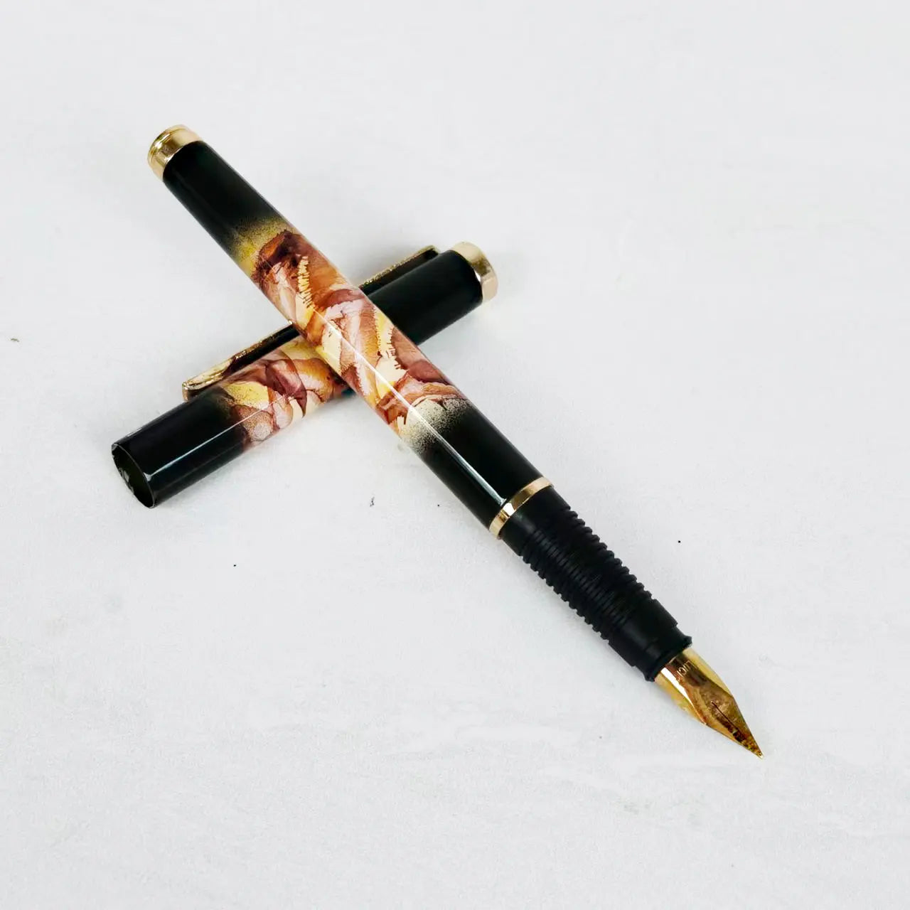 New Old Vintage Hero Yong Sheng 401 Fountain Pen Fine Nib Students Writing Stationery Collection Using the 1990 S Zpaxo 401 Yellow