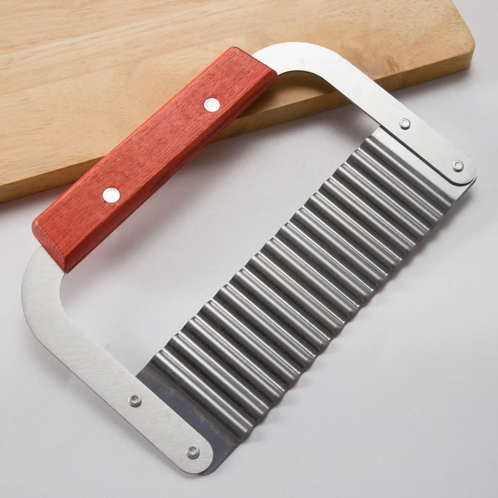 Crinkle Wave Knife – Stainless Steel & Wooden Handle Crinkle Wave Knife Zpaxo