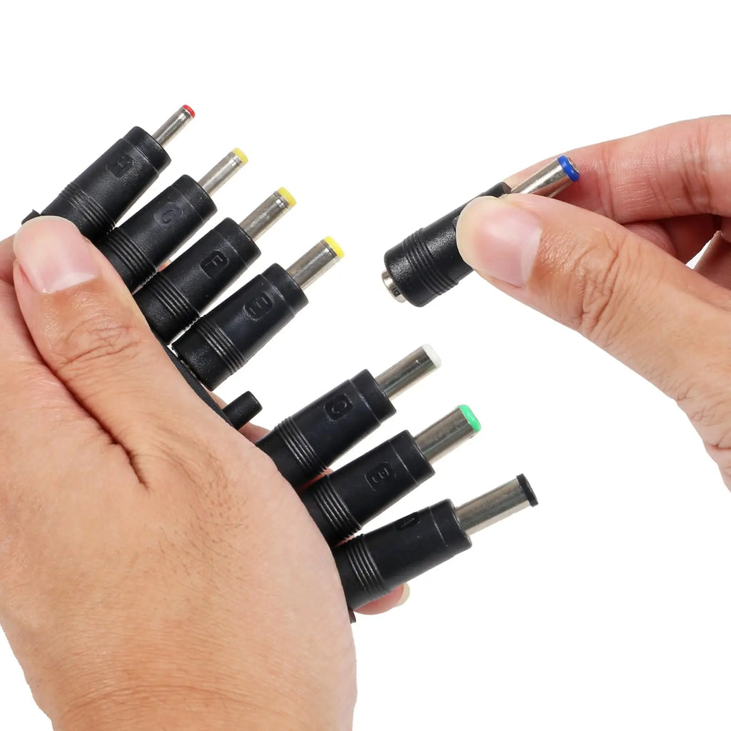 1 Universal Laptop Notebook Input DC Plug 65W C Power Connector