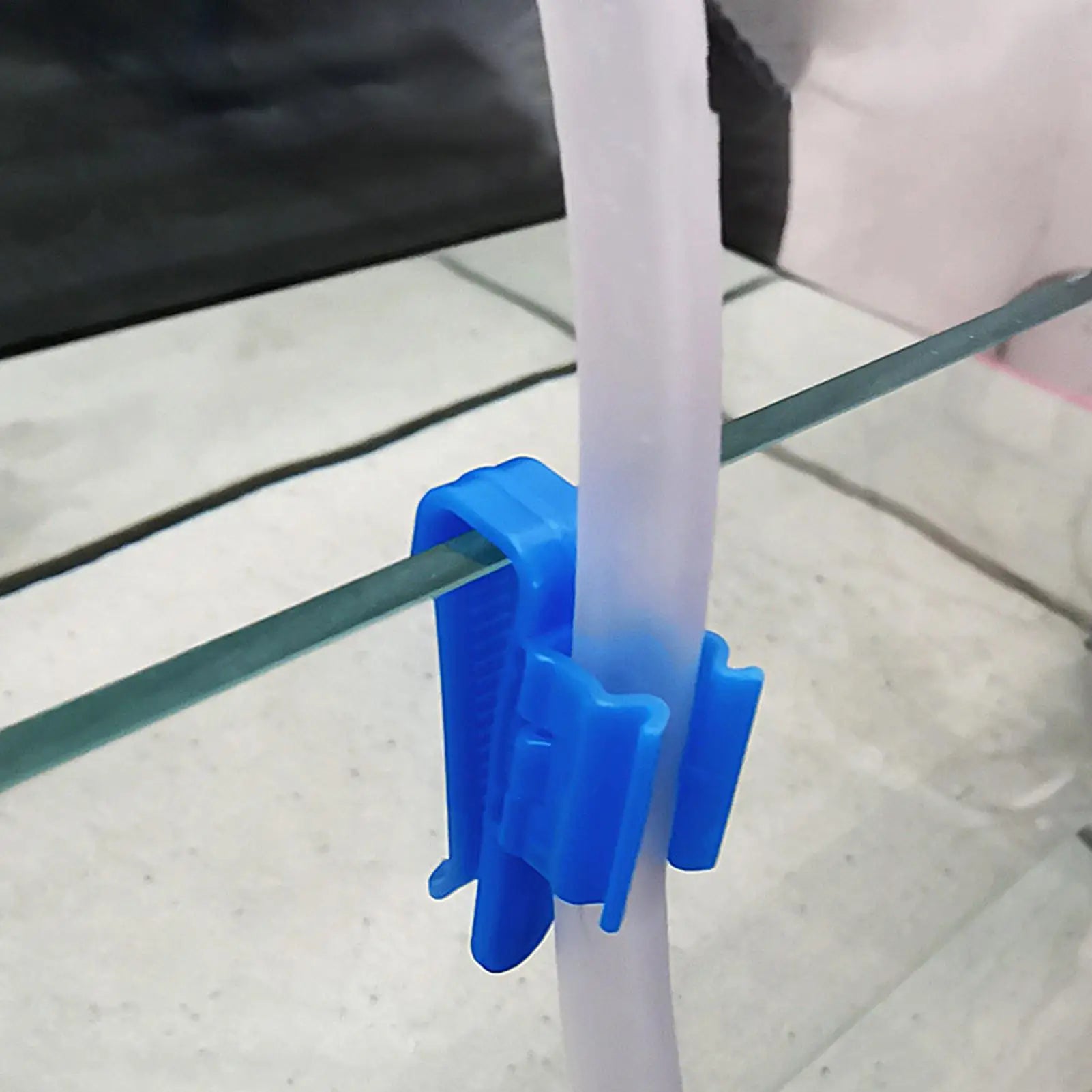 Water Pipe Mounting Clip Aquarium Fish Tank Home