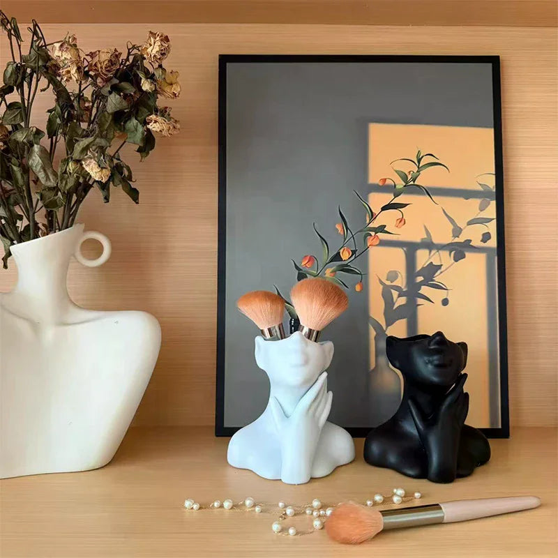 Creative Human Body Art Vase Makeup Brush And Pen Holder Multi-Functional Desk Organizer Statue Ornament Home Office Decor Zpaxo