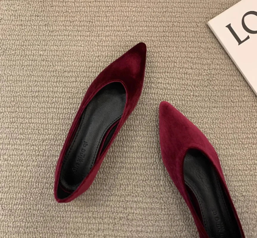 Flat Shoes Women Pointed Single Shoe Women's Shoes 2025 New Spring and Autumn Season Temperament Red Large Size Women's Shoes Zpaxo
