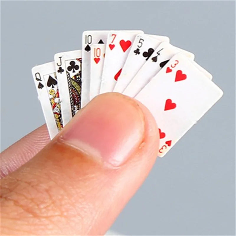 1:12 Miniature Poker Cards – Dollhouse Prop & Party Decor