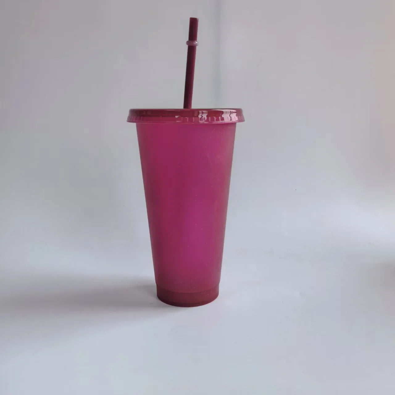 5pcs 710ml Assorted Solid Color Reusable 24oz Plastic Cold Cup Coloured Cup Colored Straw Cup Glasses with Straw and Lid liyi Zpaxo 5pcs wine red 701-800ml
