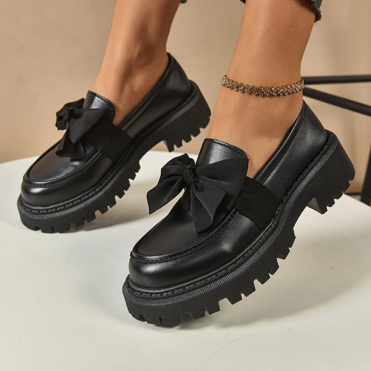 2025 New Women Loafers Bow Casual Rubber Sole Shoes Round Toe British Style Sneakers Women Thick-Soled Korean Style Women Shoes Zpaxo Black matte 40