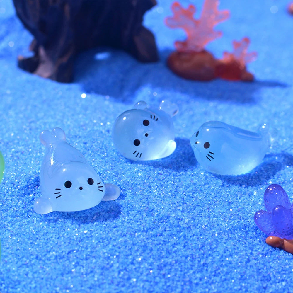 4/12/20Pcs Glow in The Dark Seal Resin Figurines Mini Luminous Seal Ocean Animal Miniature Ornaments Garden Aquarium Home Decor Zpaxo