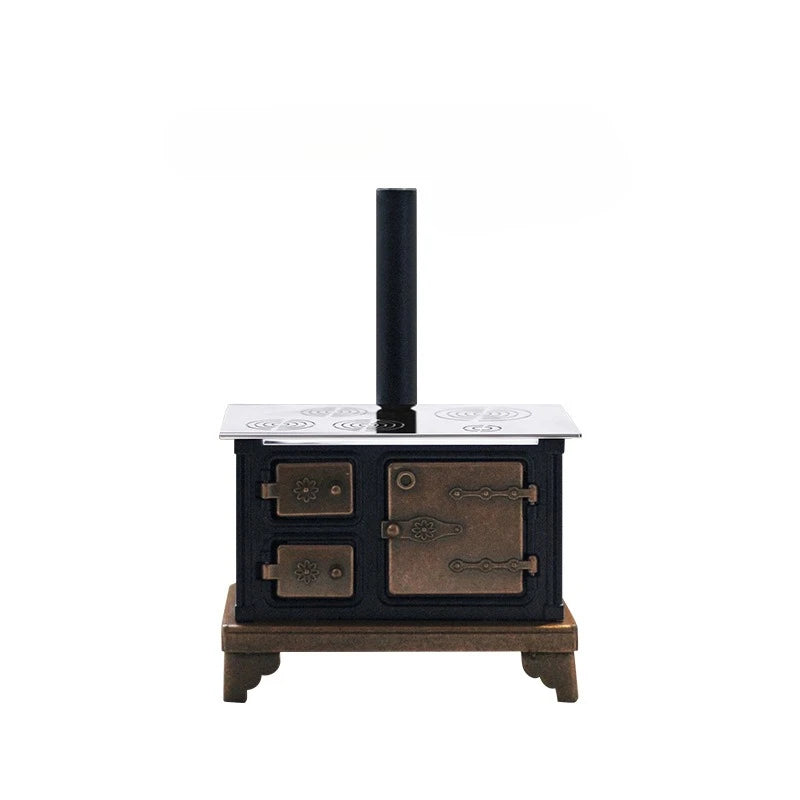 1:12 Vintage Miniature Stove with Chimney – Dollhouse Decor