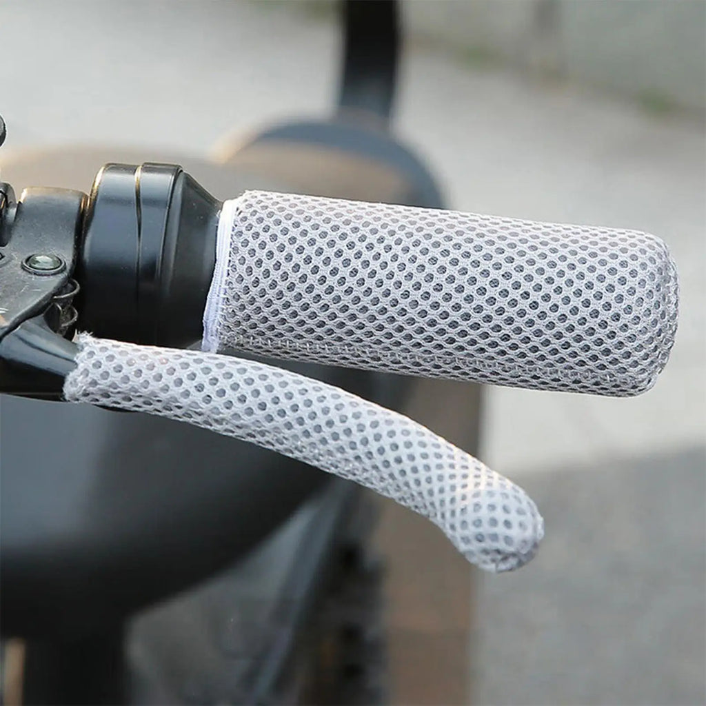 Ice Silk Motorcycle Grip Cover – Non-Slip Breathable Sleeve Handlebar Grip Cover Zpaxo
