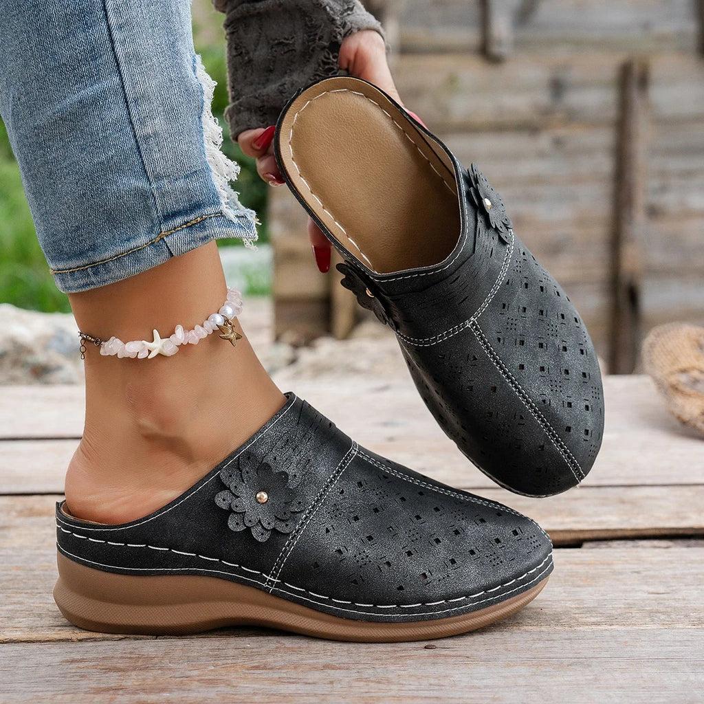 2025 New Women Wedge Mules Slippers Lightweight Hollow Out Shoes Woman Plus Size Thick Sole Outdoor Sandals Female Slides Women Zpaxo black 42