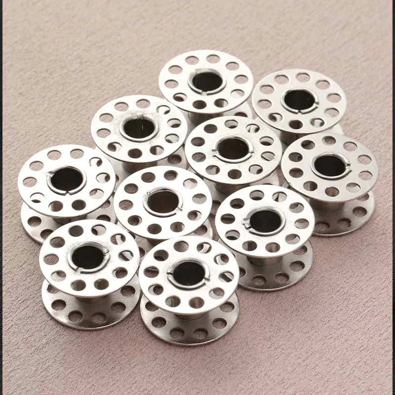 12-Pack Metal Bobbins + 2 Cases – High Capacity Sewing Sewing Machine Bobbins Zpaxo
