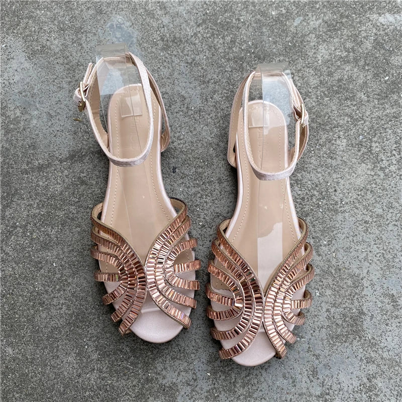 Fashion Roman Sandals Women 2023 Summer New French Gladiator Flat Bottom Rhinestone Black Women Slippers Luxury Sandals Zpaxo