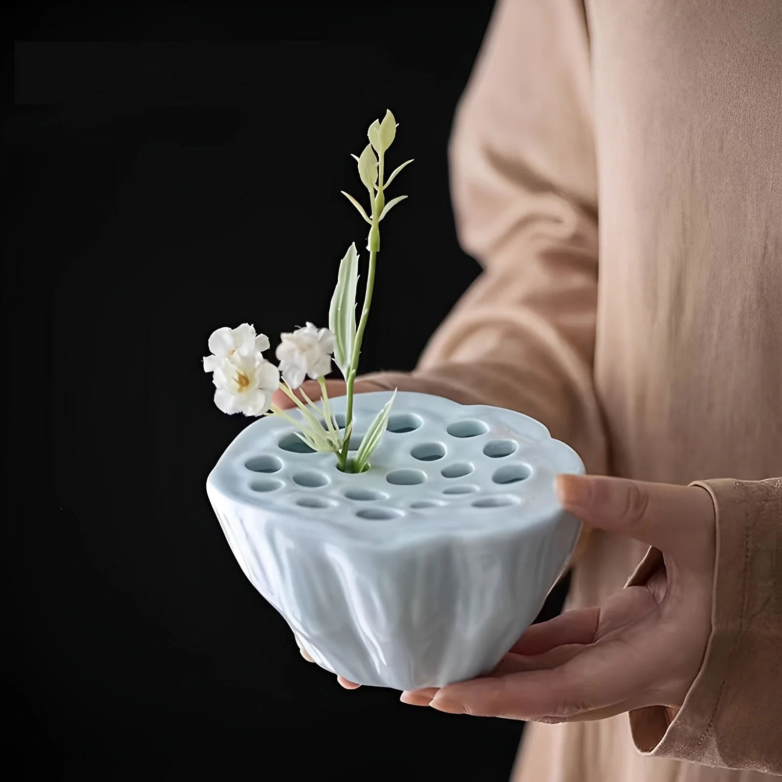 Flower Arranging Vase, 1 Pc Lotus Shaped Ceramic Flower Pot Lotus Pod Floral Arrangement Art for Home Office Decoration Zpaxo