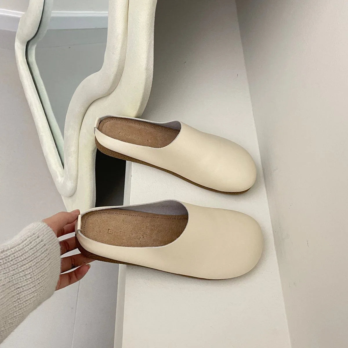 Elegant Women Mules Shoe Solid Leather Summer Slippers Outdoor Casual Zpaxo