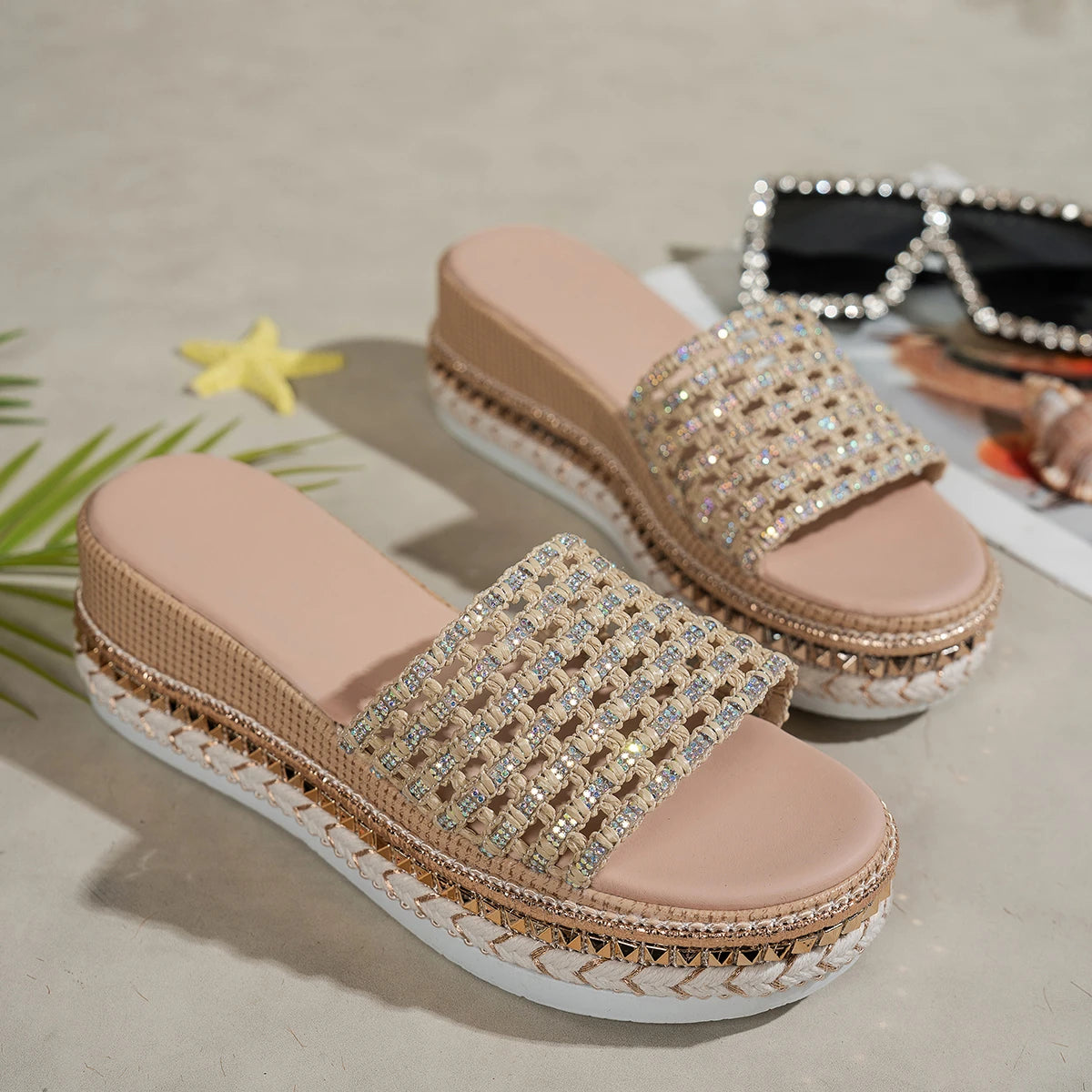Summer Woman Sandals Shiny Platform Slippers Women Fashion Rivet Wedge Sandals Woman Non Slip Thick Sole Beach Shoes Woman Zpaxo