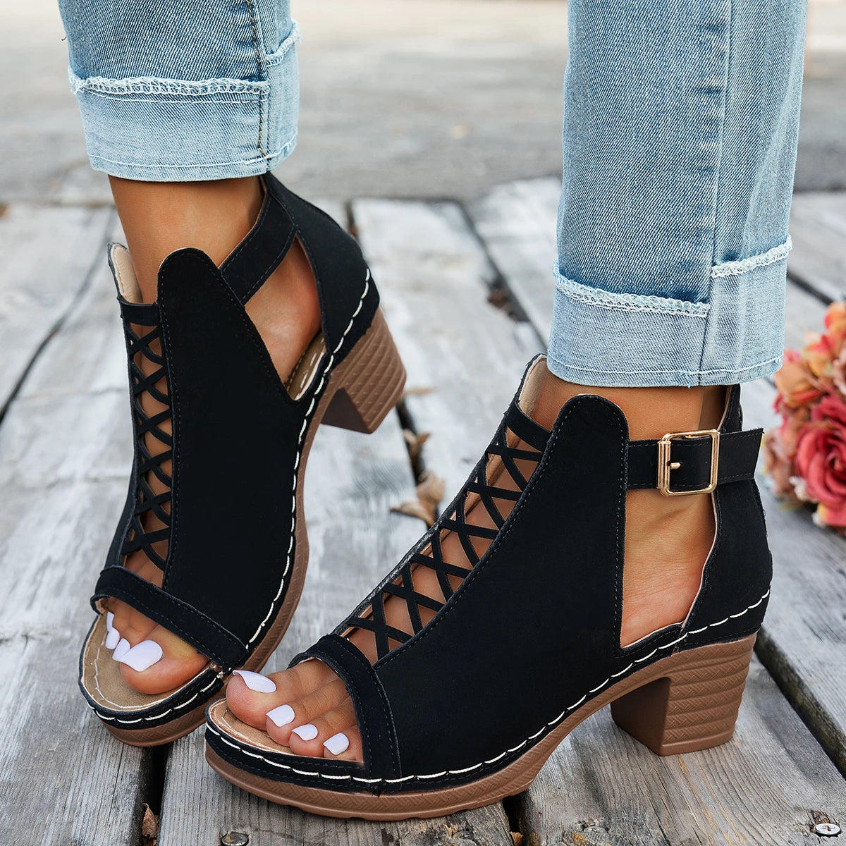 2025 New Women Chunky Heeled Sandals Outdoor High Heels Sandals Retro Peep Toe Cut-out Buckle Strap Shoes Women Zapatos De Mujer Zpaxo black 38