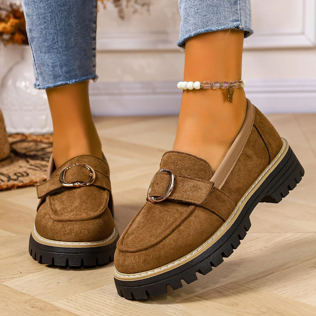 Woman Loafers British Thick Heel Round Toe Woman Shoes Retro Autumn Large Size Shoes Ladies Rubber Outsole Casual Sneakers Women Zpaxo
