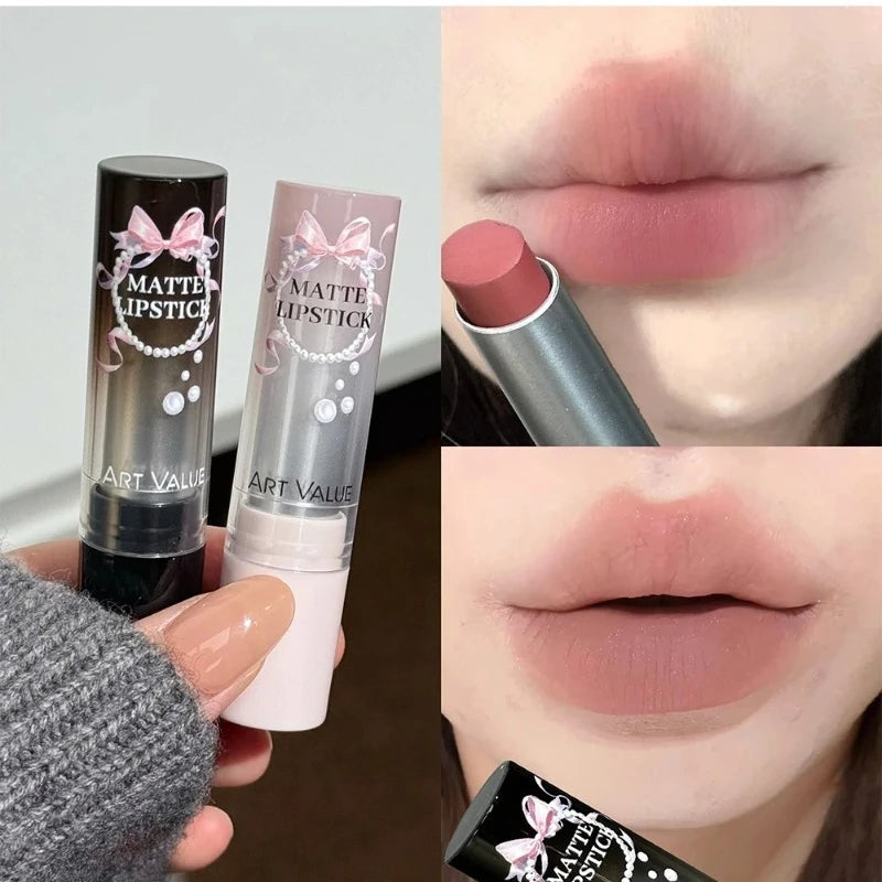 Moisturizing Velvet Matte Lipstick Hazelnut Mousse Long Lasting