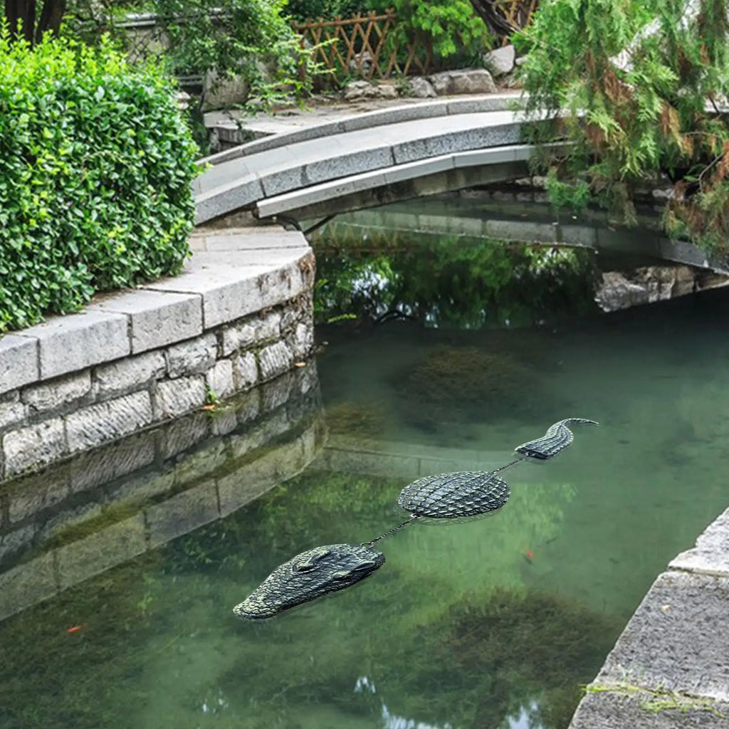 Pool Floating Crocodile Decoy Deterrent Ducks Realistic Alligator Zpaxo