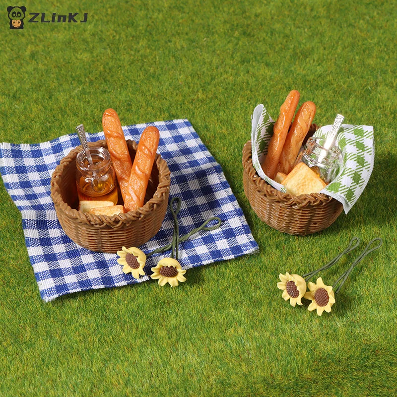 ▶1Set 1:12 Dollhouse Miniature Honey Bread Basket Fabric Picnic Basket Kitchen Model Decor Toy Doll House Accessories Zpaxo