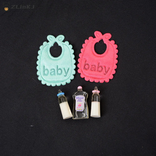 ▶5Pcs/set 1:12 Dolls House Miniature Baby Bottles Shampoo Bibs Set Nursery Accessory Gift Zpaxo