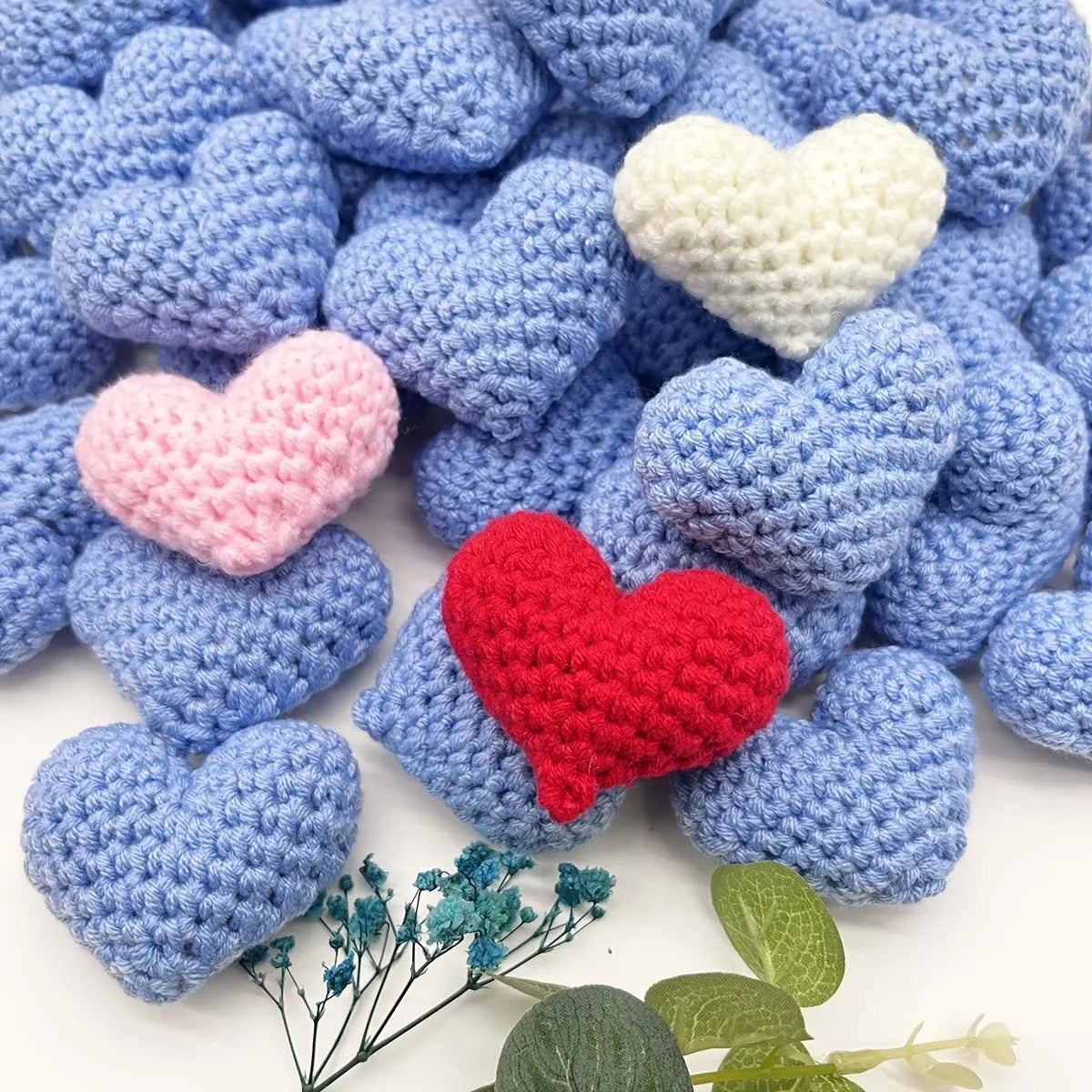 3pcs Knitted Hearts Valentine's Day Wedding Home Decoration Supplies, Handmade DIY Blue, Red, White, Pink Zpaxo
