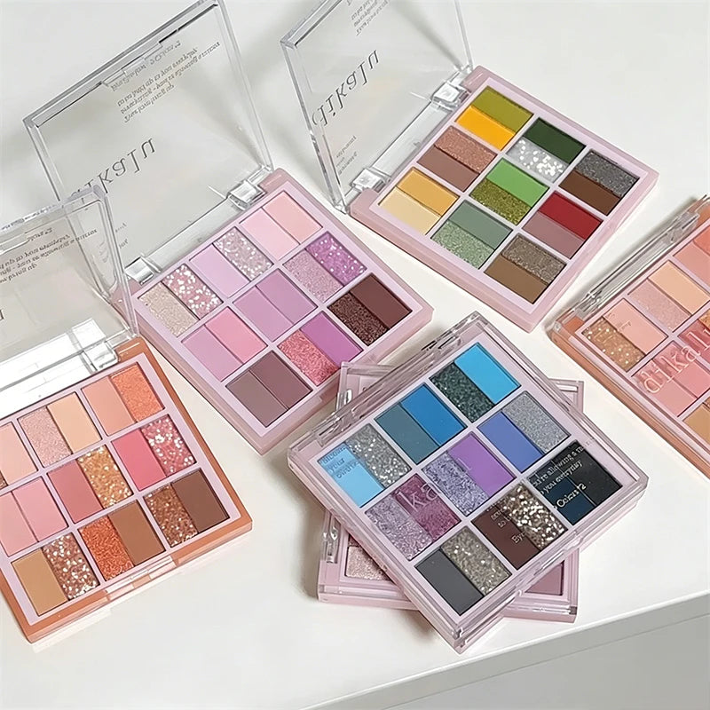 18 Colors Korean Low Saturation Eyeshadow Palette Peach Pink Series Shimmer & Matte Eye Shadow Palette Long-lasting Daily Makeup Zpaxo