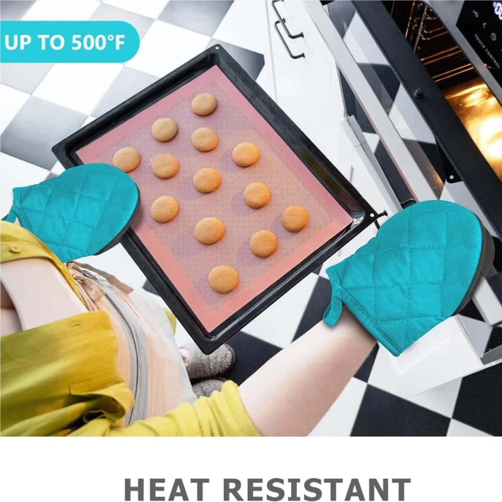 1 Pair Kitchen Oven Gloves High Heat Resistant Short Oven Mitts with Non-Slip Grip Surfaces and Hanging for BBQ Baking Cooking Zpaxo