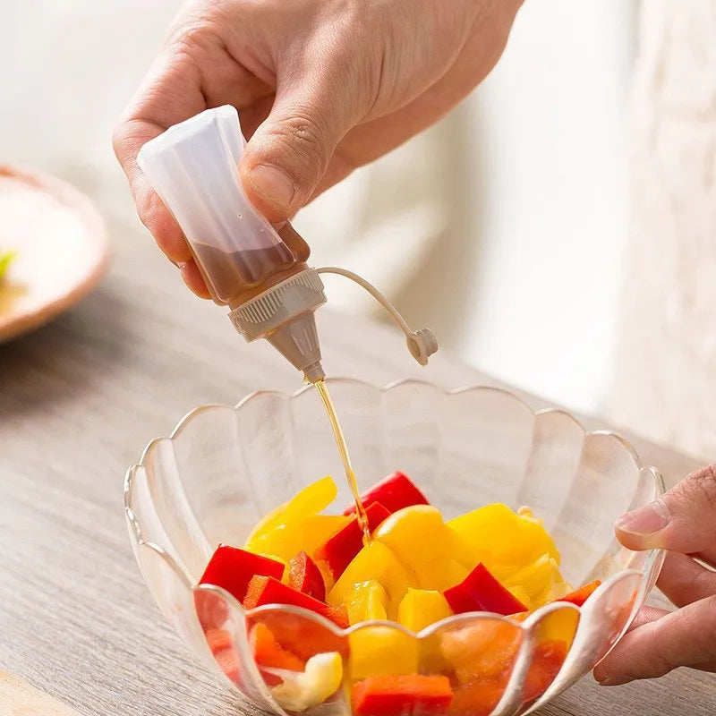 80ml Mini Squeeze Condiment Bottle – BBQ Sauce & Honey Dispenser