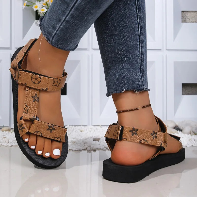 2026 Summer Women's Fashionable Flat Beach Sandals Women Outdoor Fish Zpaxo
