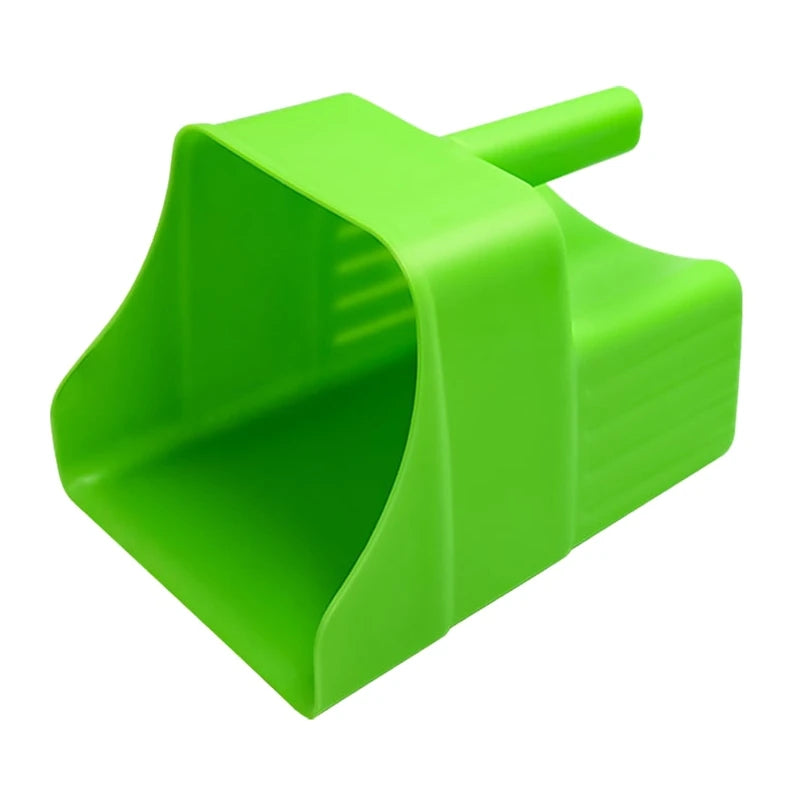 Plastic Enclosed Feed Scoop Heavy Duty Durable Stackable Feeding Scoop Large Capacity Farm Supplies for Sorting Seed Zpaxo