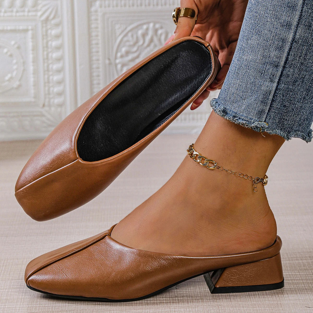 Women Mules Shoes 2025 New Low Heel Comfortable Slippers Outdoor Spring Summer Shoes Large Size Square Head Flat Sandals Women Zpaxo Brown 43