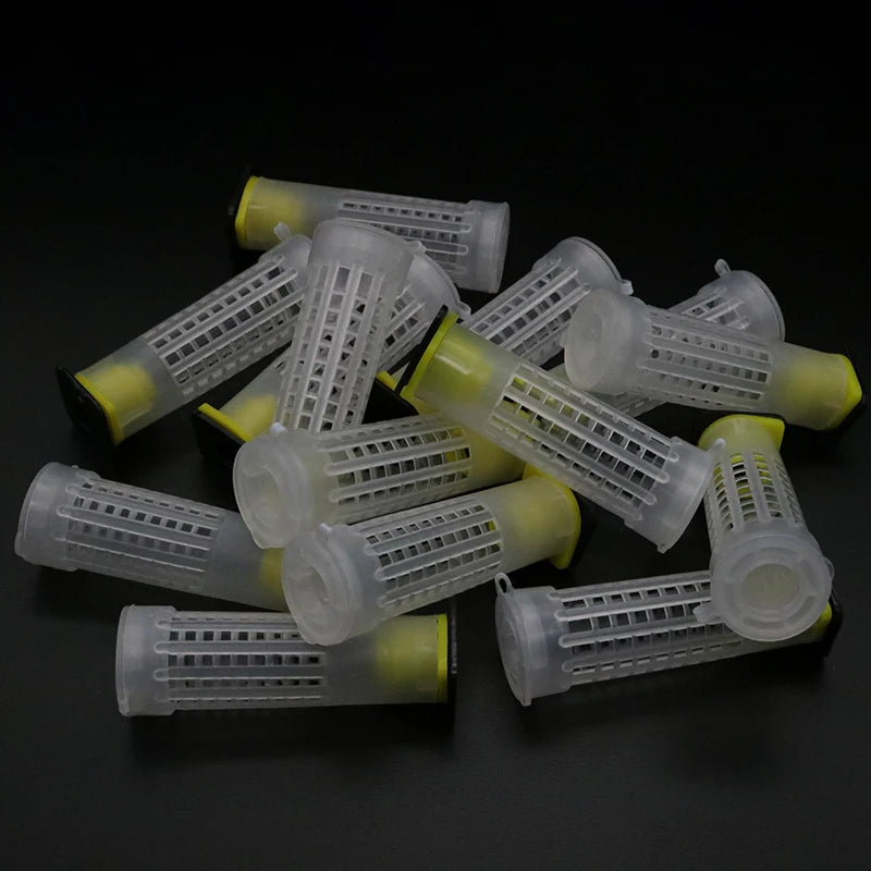 Queen Rearing Cup Beekeeping Tools Plastic Bee Farm Larva Protection