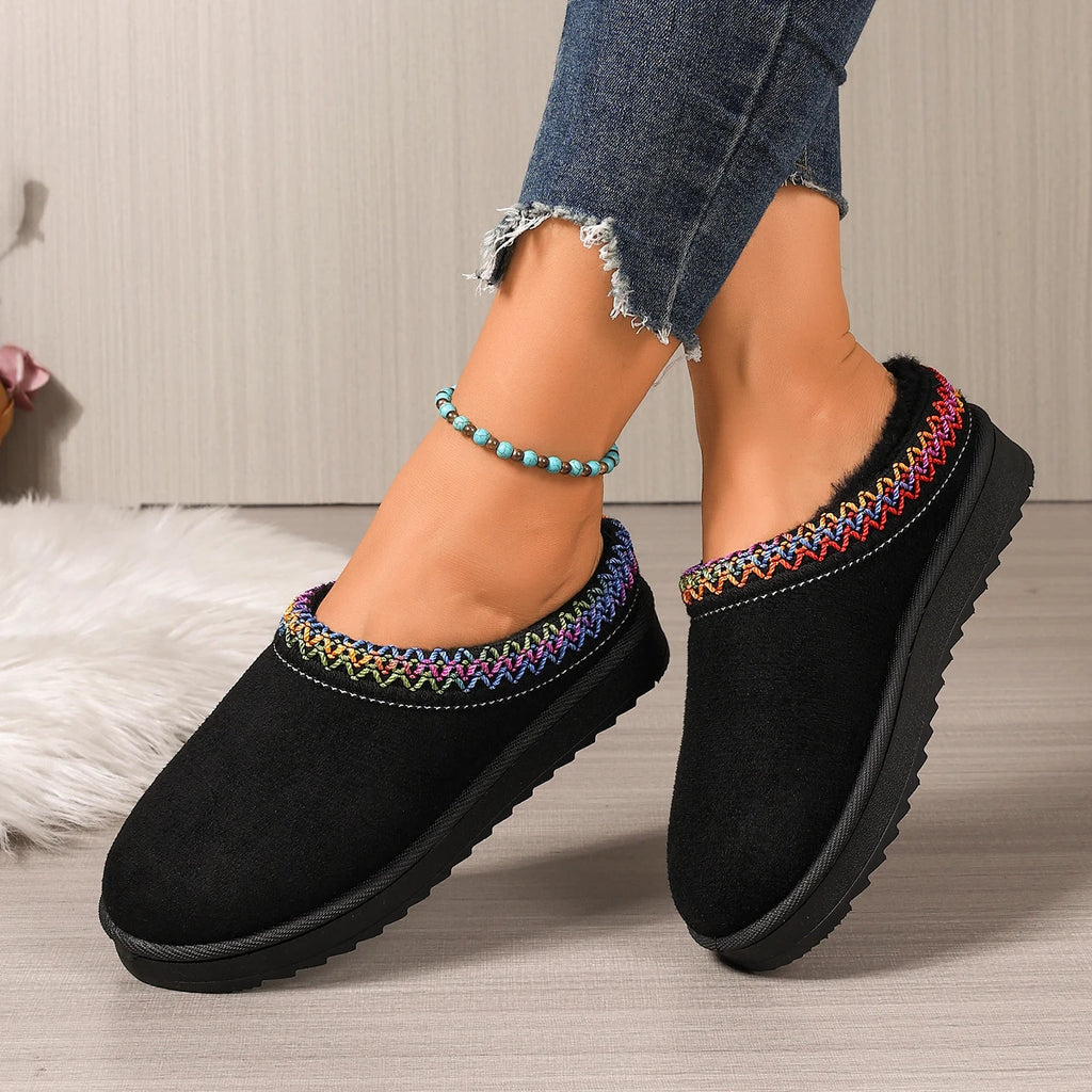 Women Slippers 2025 New Comfortable Flat Cotton Shoes Solid Color Warm Thick Bottom Slippers Platform Snow Boots Slides Women Zpaxo black 43