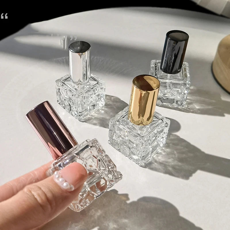 Travel bottle 10ml empty glass bottle for spray perfume is convenient to carry and easy to dispense Zpaxo