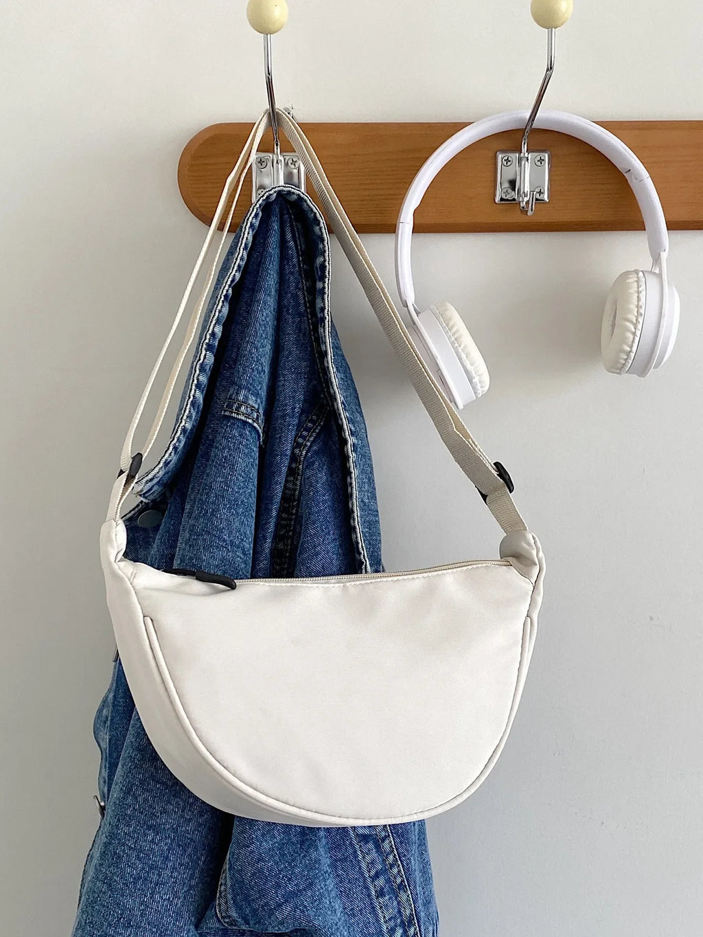 Women's Canvas Hobo Crossbody Bag – Large Capacity Travel Tote