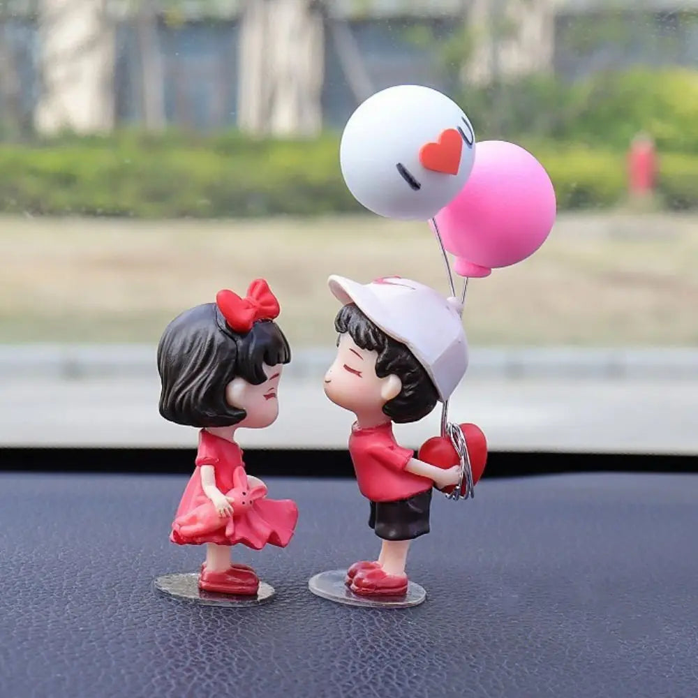 Home Decor Car Ornaments Resin Cartoon Cartoon Couples Model Toys Creative Cute Kiss Balloon Action Figure Men and Women Zpaxo M
