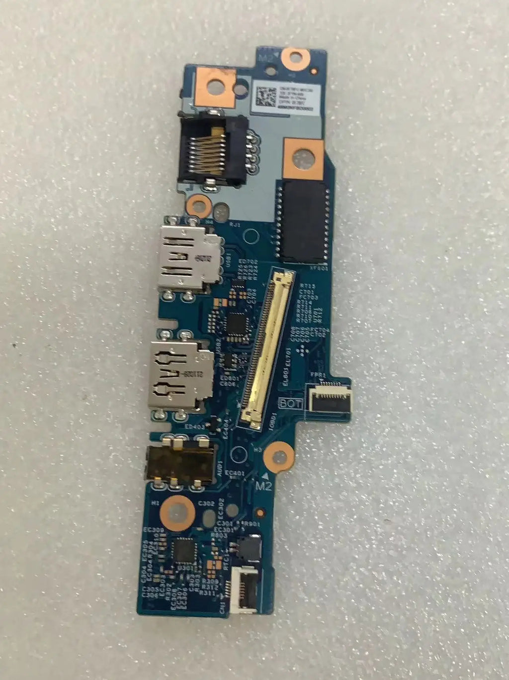 Used-like Dell Latitude 3420 Right-side IO Circuit Board SD Slot
