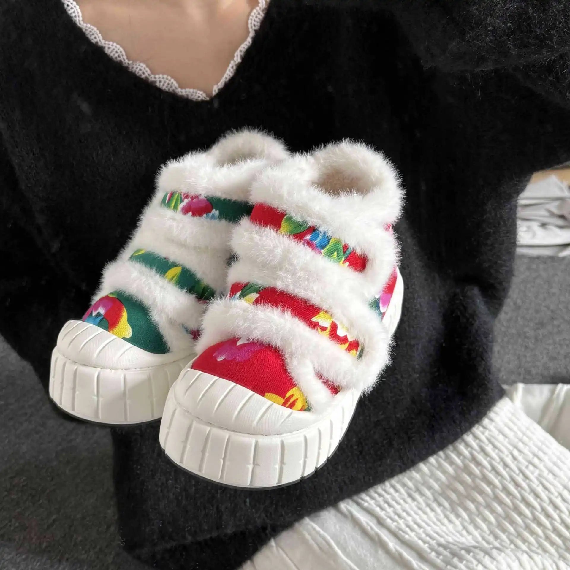 SHAJI Women Floral Print Closed Back Cotton Slippers Winter Warm