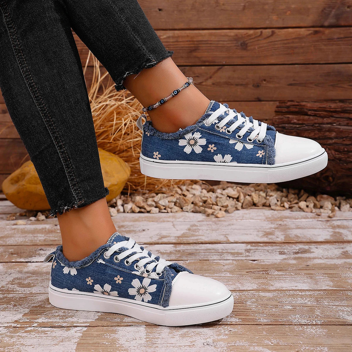 2025 New Women Shoes Spring Autumn Fashion Women Sneakers Round Head Flat Bottom Shoes Lace Up Casual Platform Sneakers Women Zpaxo